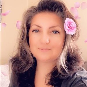 Meet your Posher, Christine